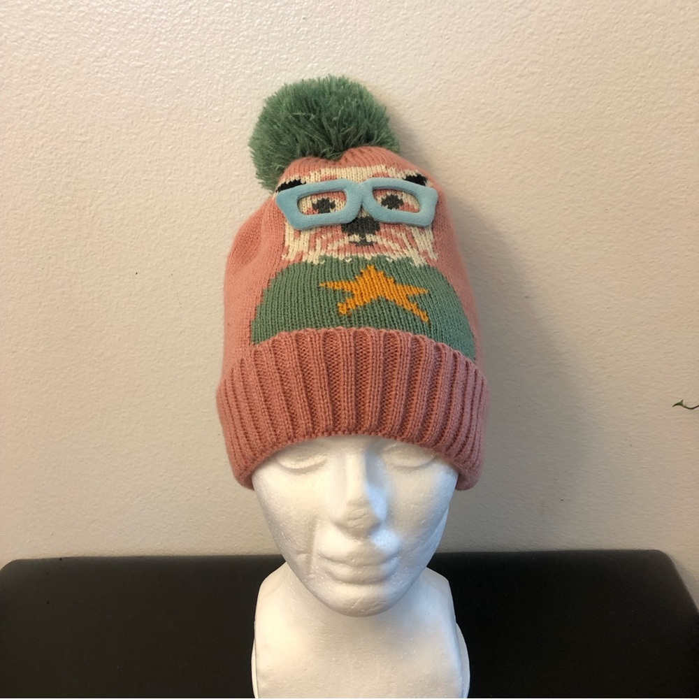 New Powder soft pink Hat inside with fur, with a dog in glasses